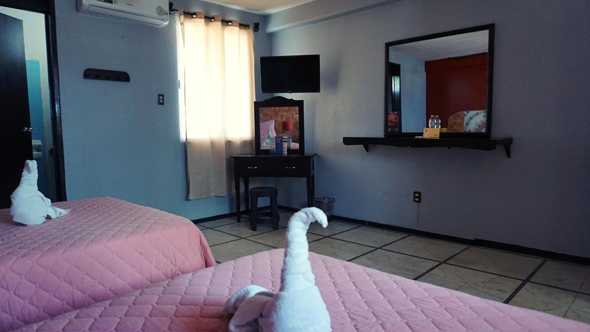 Hotel Murallas 231 Campeche Buitenkant foto